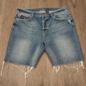 & Denim Men's Blue Jean Shorts, Straight Fit, Regular Waist, Size 34